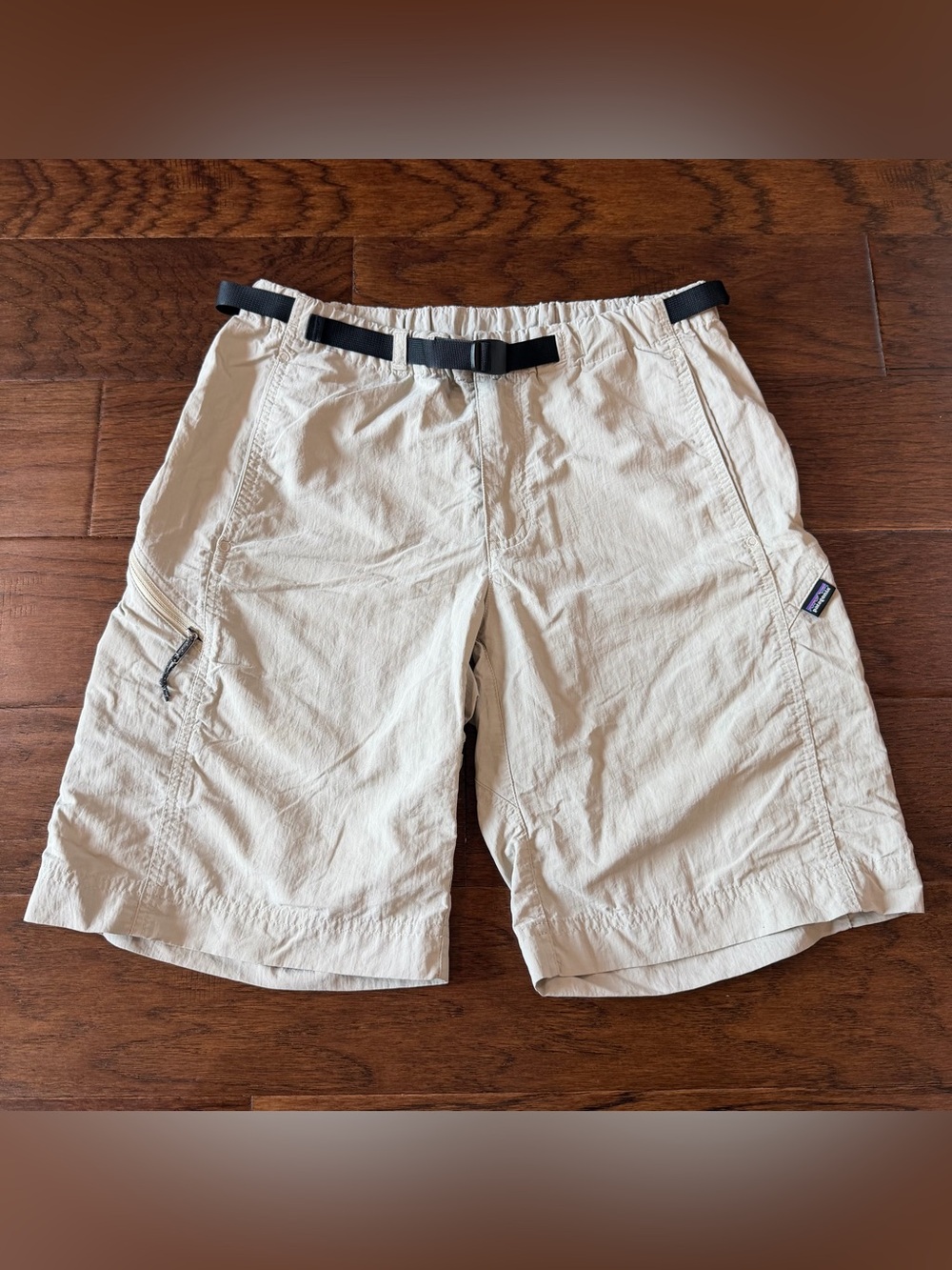 Patagonia GI III Shorts Men's Size Small Nylon Belted Hiking Outdoors 10" Tan